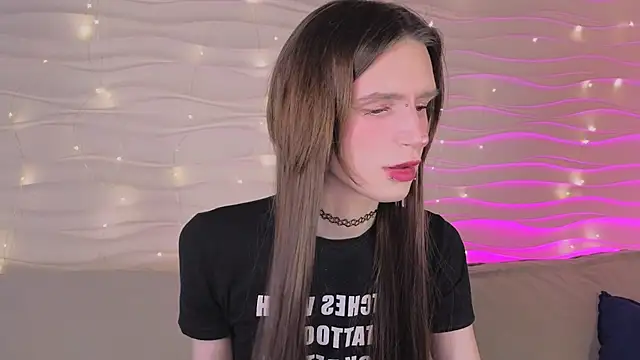 Snapshot of madi_snow chatting on 17, 1, 2026 madi snow online show from 17, 1, 2026