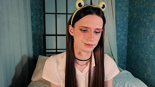 Snapshot of madi_snow chatting on 8, 2, 2026 madi snow online show from 8, 2, 2026