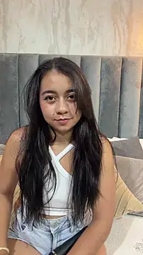 Snapshot of Lily_June chatting on 9, 5, 2026 Lily June online show from 9, 5, 2026