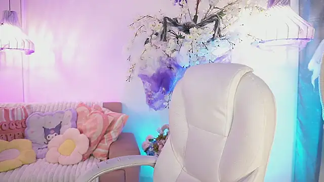 JadeSummerr online show from 25, 10, 2025