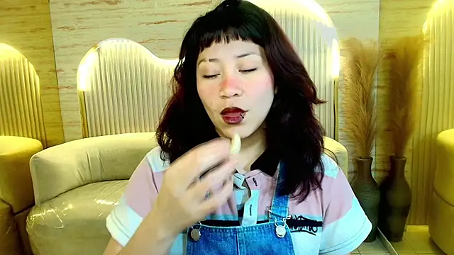 valentina r  online show from 11, 3, 2026