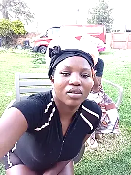 SweetHoney21  online show from 2, 2, 2026