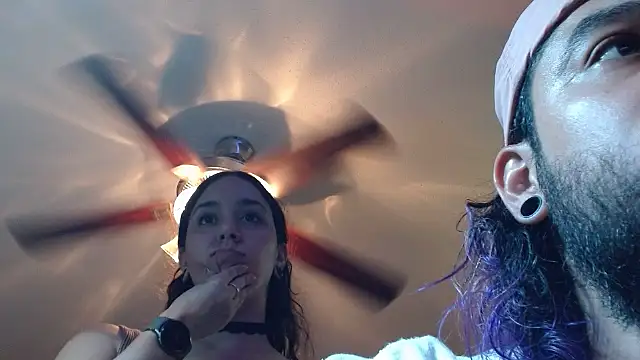 daddysgoodgrl215 online show from 22, 9, 2025