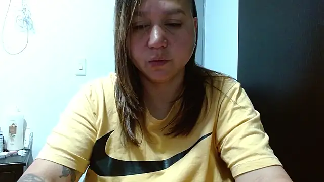 Snapshot of haashkyo chatting on 1, 12, 2025 haashkyo online show from 1, 12, 2025