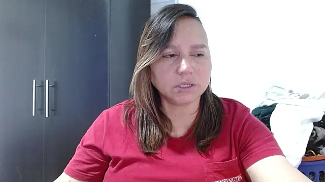 Snapshot of haashkyo chatting on 2, 12, 2025 haashkyo online show from 2, 12, 2025