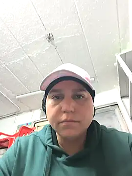 Snapshot of haashkyo chatting on 18, 12, 2025 haashkyo online show from 18, 12, 2025