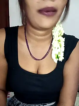 Tamil kavinila online show from 9, 2, 2026