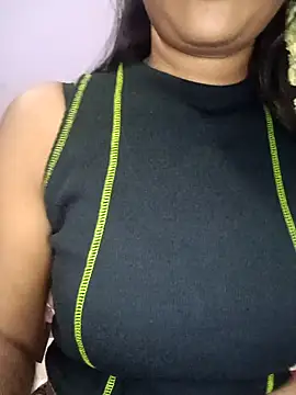 Snapshot of Tamil_kavinila chatting on 1, 5, 2026 Tamil kavinila online show from 1, 5, 2026