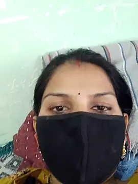 Snapshot of poojam93 chatting on 9, 9, 2025 poojam93 online show from 9, 9, 2025