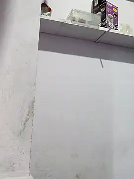 Snapshot of poojam93 chatting on 6, 10, 2025 poojam93 online show from 6, 10, 2025