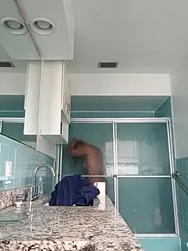 sarahkat86 online show from 13, 3, 2026