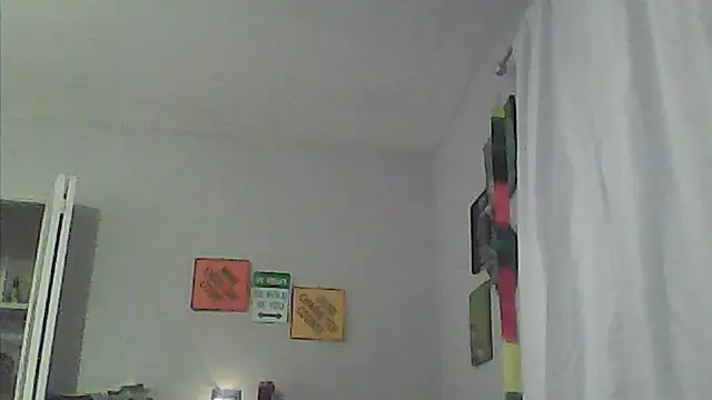 sarahkat86 online show from 19, 5, 2026