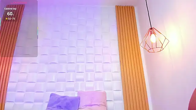 Snapshot of AriaBelle chatting on 29, 10, 2025 AriaBelle online show from 29, 10, 2025