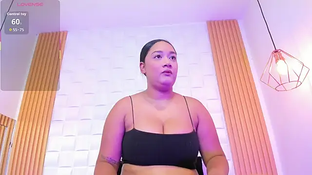 Snapshot of AriaBelle chatting on 28, 11, 2025 AriaBelle online show from 28, 11, 2025