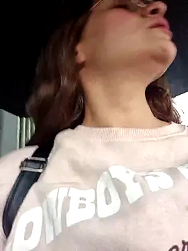 aytanna torrez online show from 17, 10, 2025