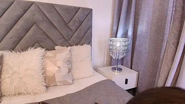 sara owens7 online show from 12, 4, 2026