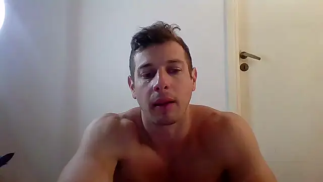 luca23millo90 online show from 17, 9, 2025