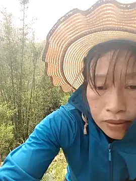 ngocngoc cute online show from 15, 4, 2026