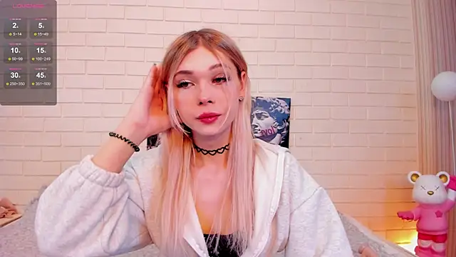 Blondy Fina online show from 1, 12, 2025