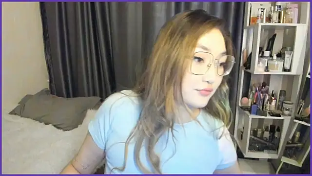 lyra x online show from 8, 10, 2025