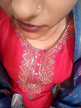 Snapshot of Neha_Tyagi chatting on 26, 10, 2025 Neha Tyagi online show from 26, 10, 2025