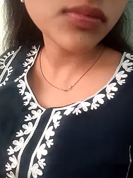 Snapshot of Neha_Tyagi chatting on 27, 10, 2025 Neha Tyagi online show from 27, 10, 2025