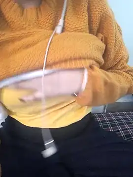 Snapshot of Neha_Tyagi chatting on 3, 12, 2025 Neha Tyagi online show from 3, 12, 2025