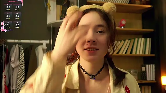 Snapshot of AlbertaClack chatting on 2, 11, 2025 AlbertaClack online show from 2, 11, 2025