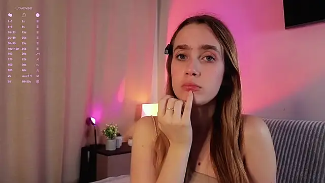 Snapshot of EarleneBrayton chatting on 29, 9, 2025 EarleneBrayton online show from 29, 9, 2025