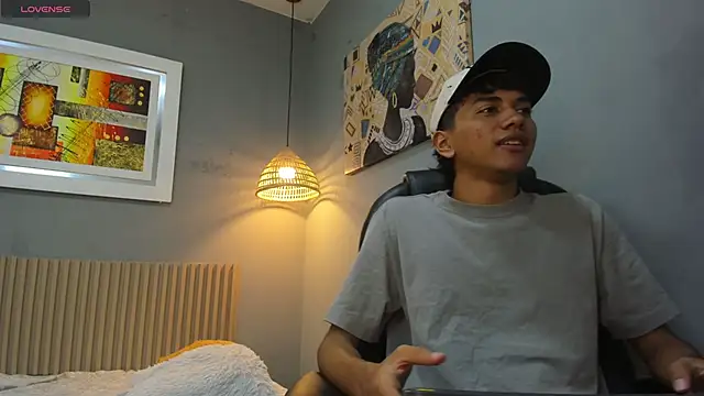 Snapshot of markbowie chatting on 10, 1, 2026 markbowie online show from 10, 1, 2026