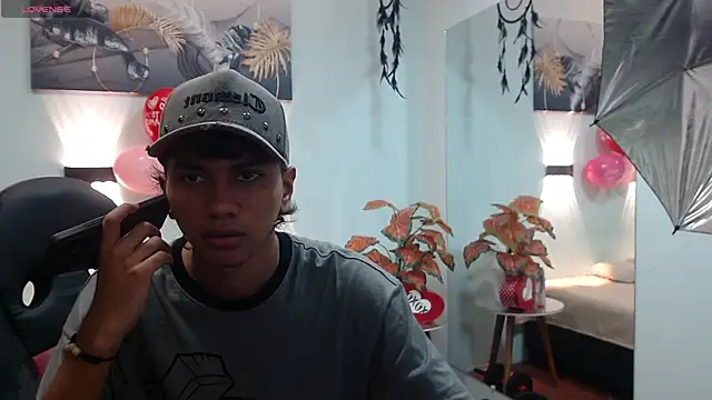 Snapshot of markbowie chatting on 11, 2, 2026 markbowie online show from 11, 2, 2026