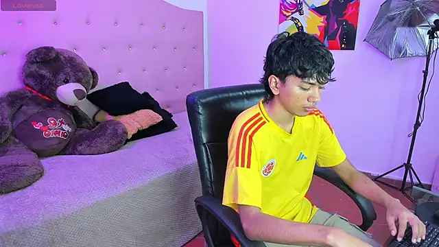 Snapshot of markbowie chatting on 1, 3, 2026 markbowie online show from 1, 3, 2026