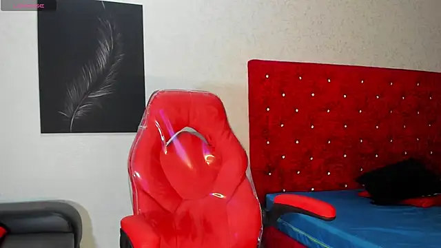 Snapshot of Cam_Brown chatting on 17, 10, 2025 Cam Brown online show from 17, 10, 2025