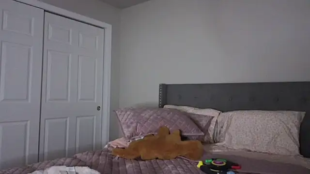 bambifarrina online show from 2, 10, 2025