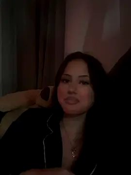 laylabliss online show from 8, 9, 2025