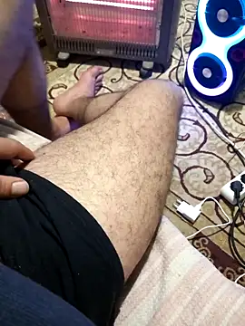 Snapshot of bullut06 chatting on 18, 11, 2025 bullut06 online show from 18, 11, 2025