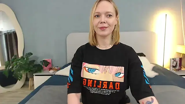 Snapshot of Natalee_Love chatting on 3, 2, 2026 Natalee Love online show from 3, 2, 2026