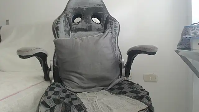 mia duvall online show from 6, 12, 2024