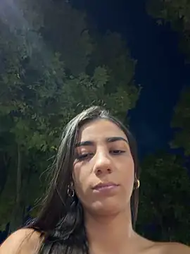 -juicy  online show from 18, 12, 2025