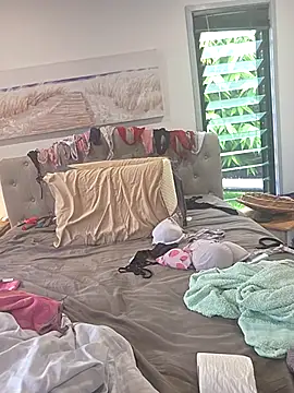 iamthepublickmasterbater online show from 26, 2, 2026