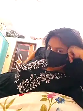 Snapshot of LustyJoya-02 chatting on 18, 11, 2025 LustyJoya-02 online show from 18, 11, 2025