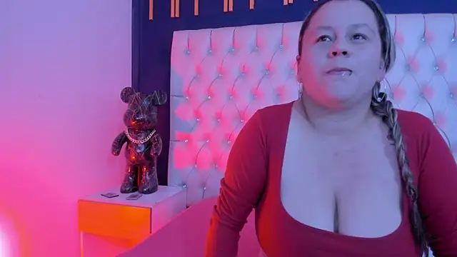 Scarlet fx online show from 8, 9, 2025