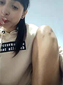 CandyFoxter  online show from 17, 10, 2025