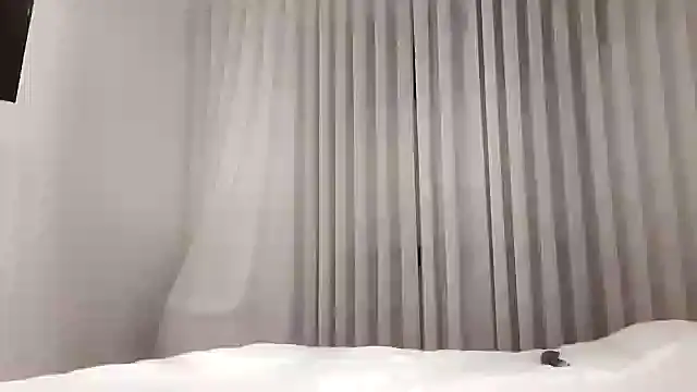 Snapshot of jporrado chatting on 7, 10, 2025 jporrado online show from 7, 10, 2025