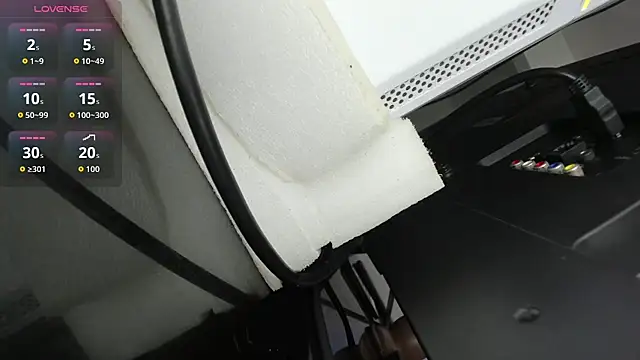 Snapshot of blue_wxw chatting on 11, 11, 2025 blue wxw online show from 11, 11, 2025