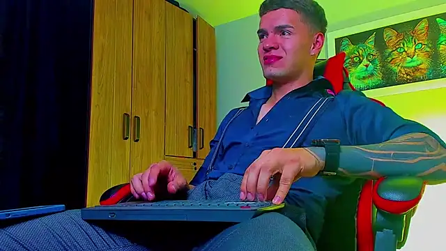 ALPHA DOMINUS  online show from 24, 9, 2025