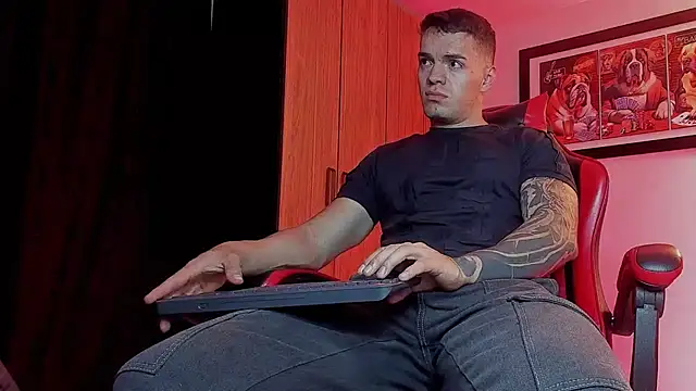 ALPHA DOMINUS  online show from 18, 1, 2026