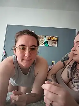 AndHerXO online show from 6, 3, 2026