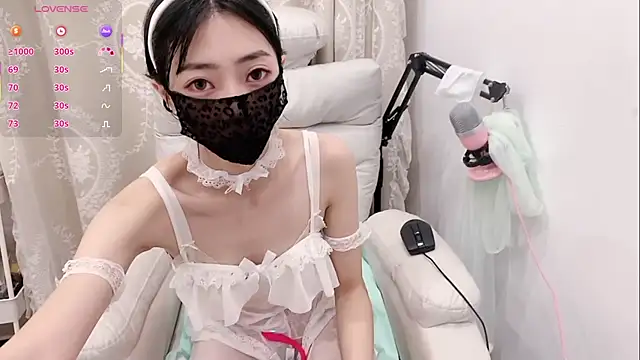 tuantuanle online show from 25, 11, 2025