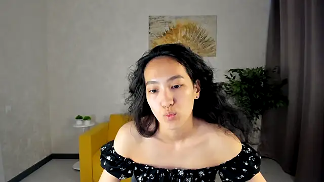 Snapshot of FlirtyAura chatting on 18, 5, 2026 FlirtyAura online show from 18, 5, 2026